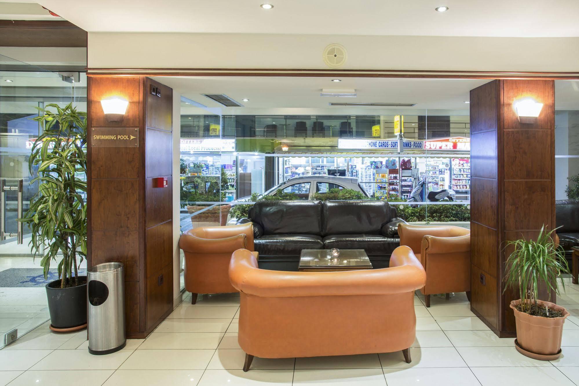 マヌッソス シティ ホテル Rhodes City エクステリア 写真