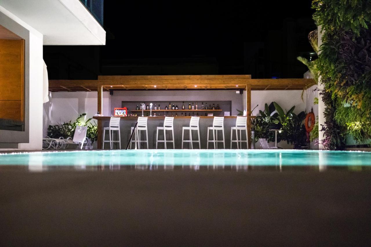 マヌッソス シティ ホテル Rhodes City エクステリア 写真